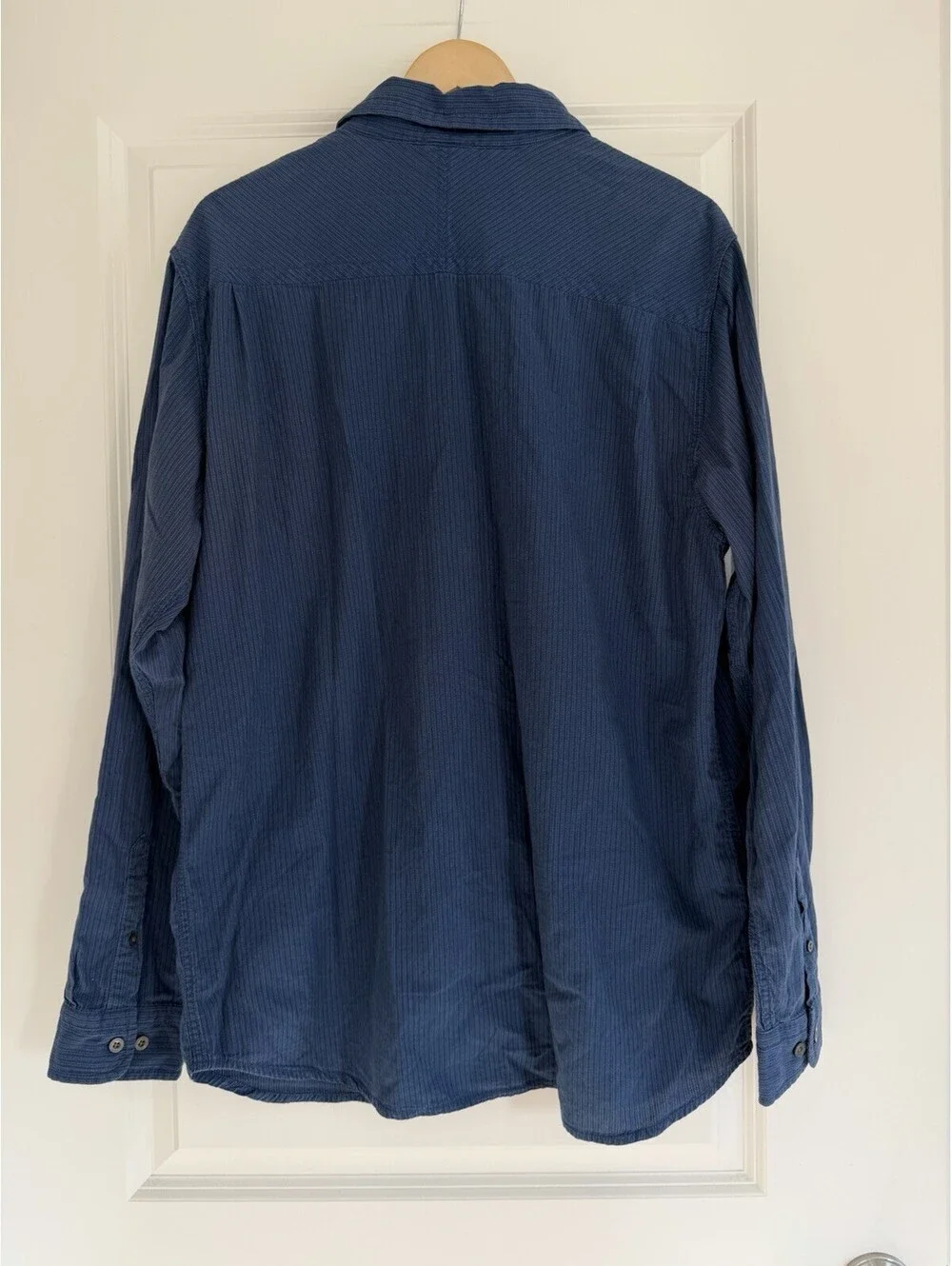 The North Face Men’s Navy Pinstripe Button-Up Shirt Size L Outdoorsy Utility